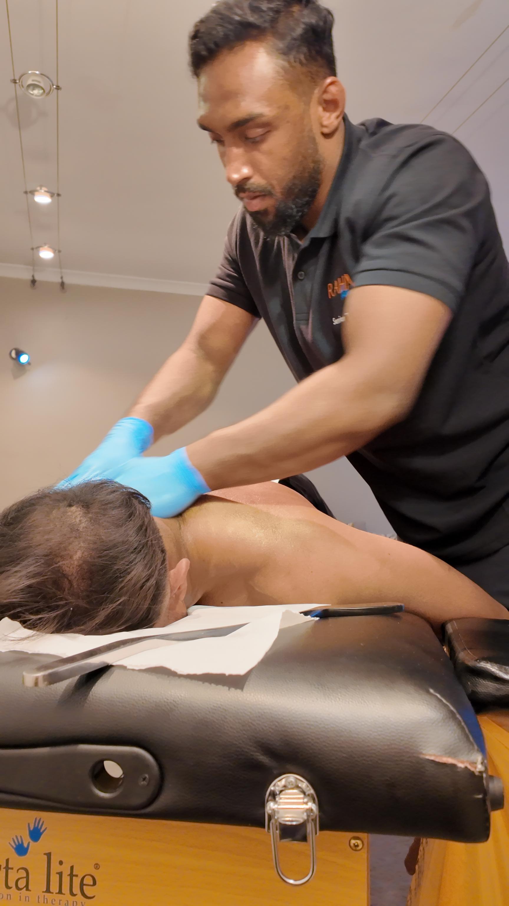 Mobile massage therapy session in Luton